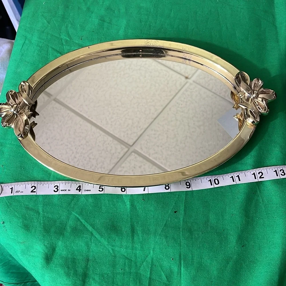 Elegant Gold Oval Wall Mirror